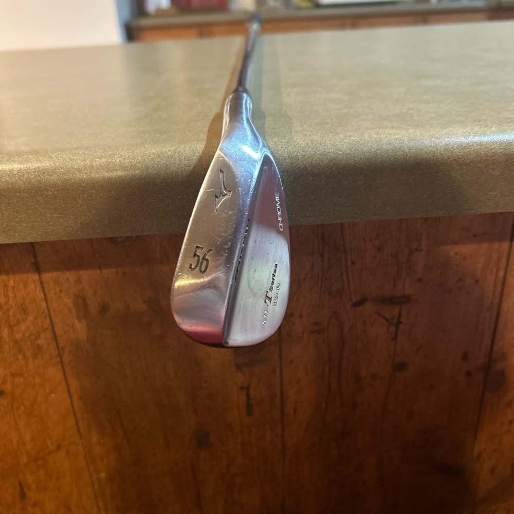 Mizuno 56 degree wedge